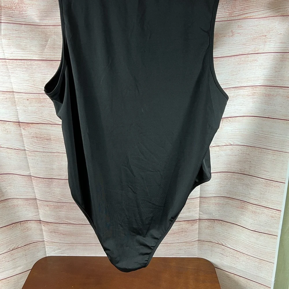 NWOT Shein Curve Bodysuit Skeleton Hands - Picture 2 of 6